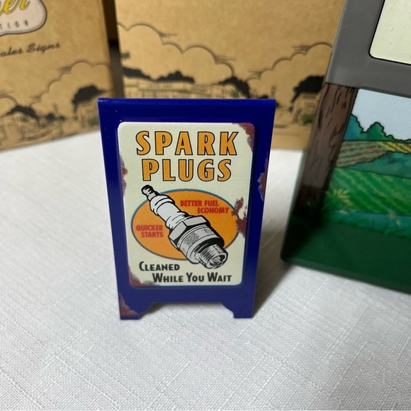 NEW Hallmark Kiddie Car Classics Collectible Garage + billboard Signs Gas pumps - Picture 6 of 16